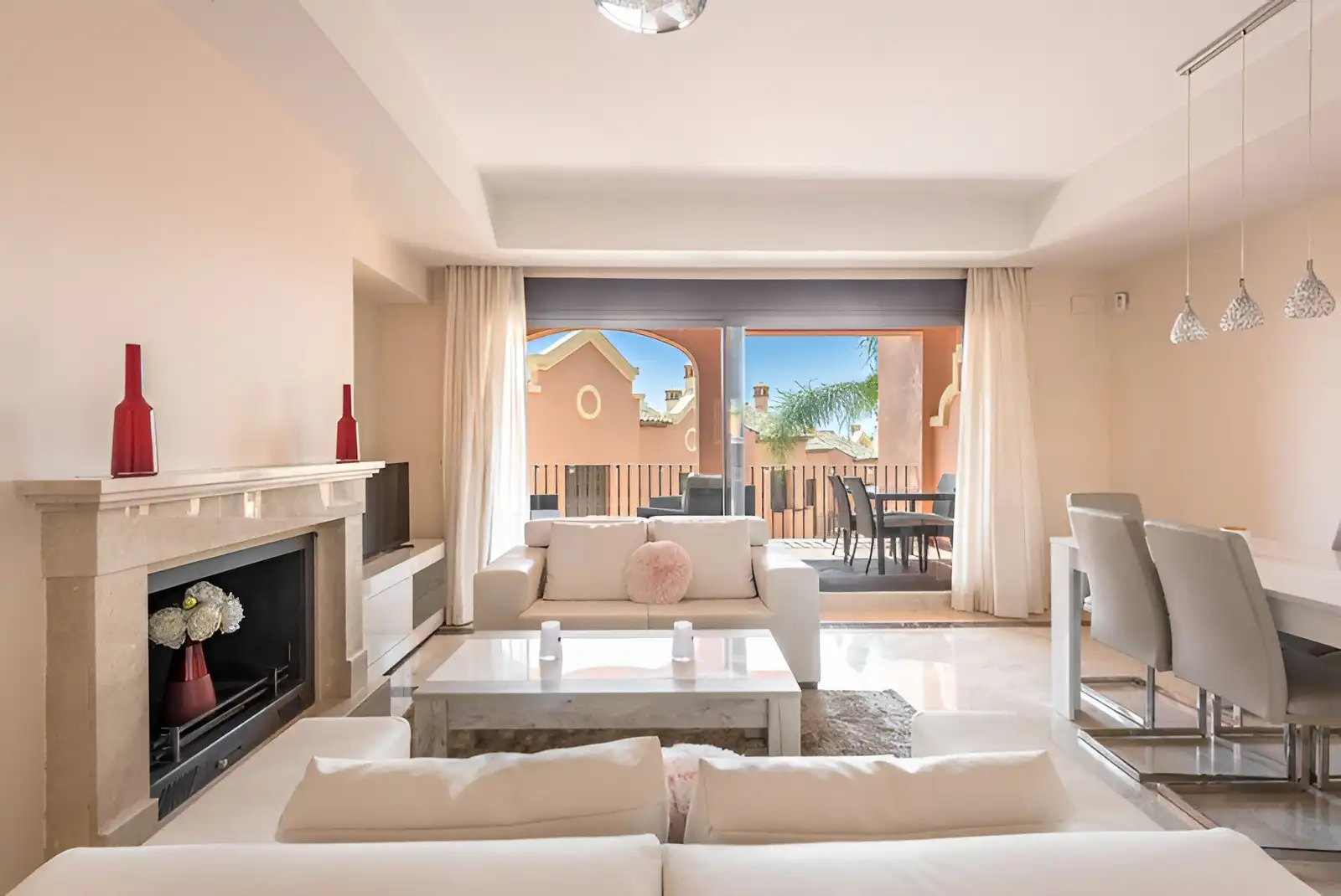 Casa a schiera con piscina in vendita a Estepona Pueblo, imagen 12
