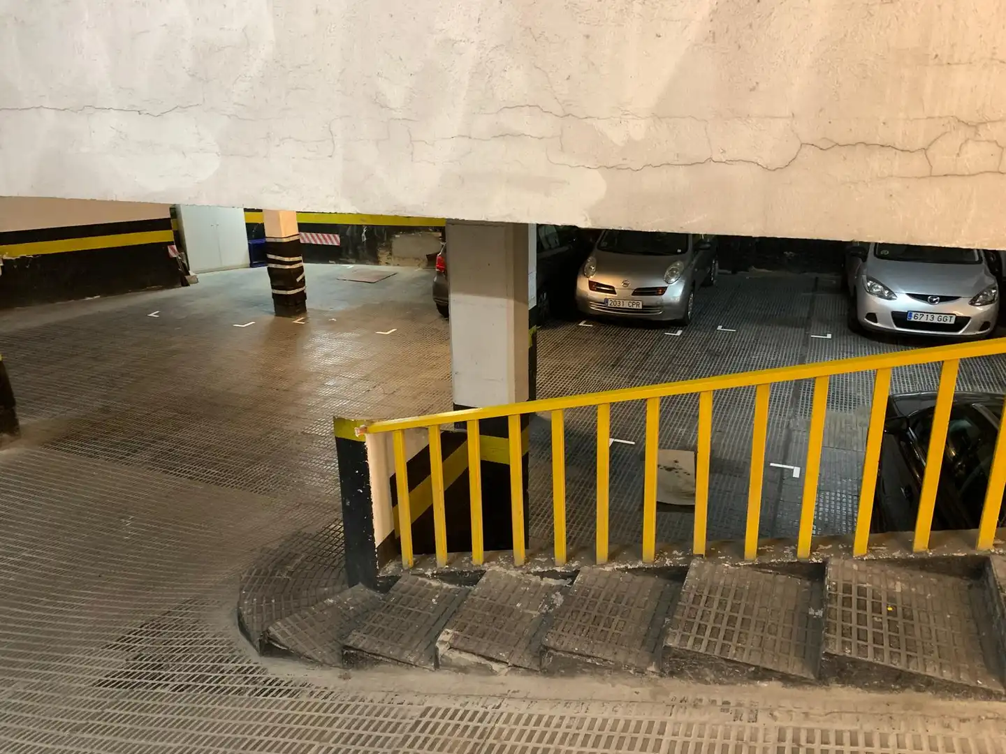 Einzelparkplatz mit Aufzug zur Miete in Carrer de Sant Guillem 27, imagen 5