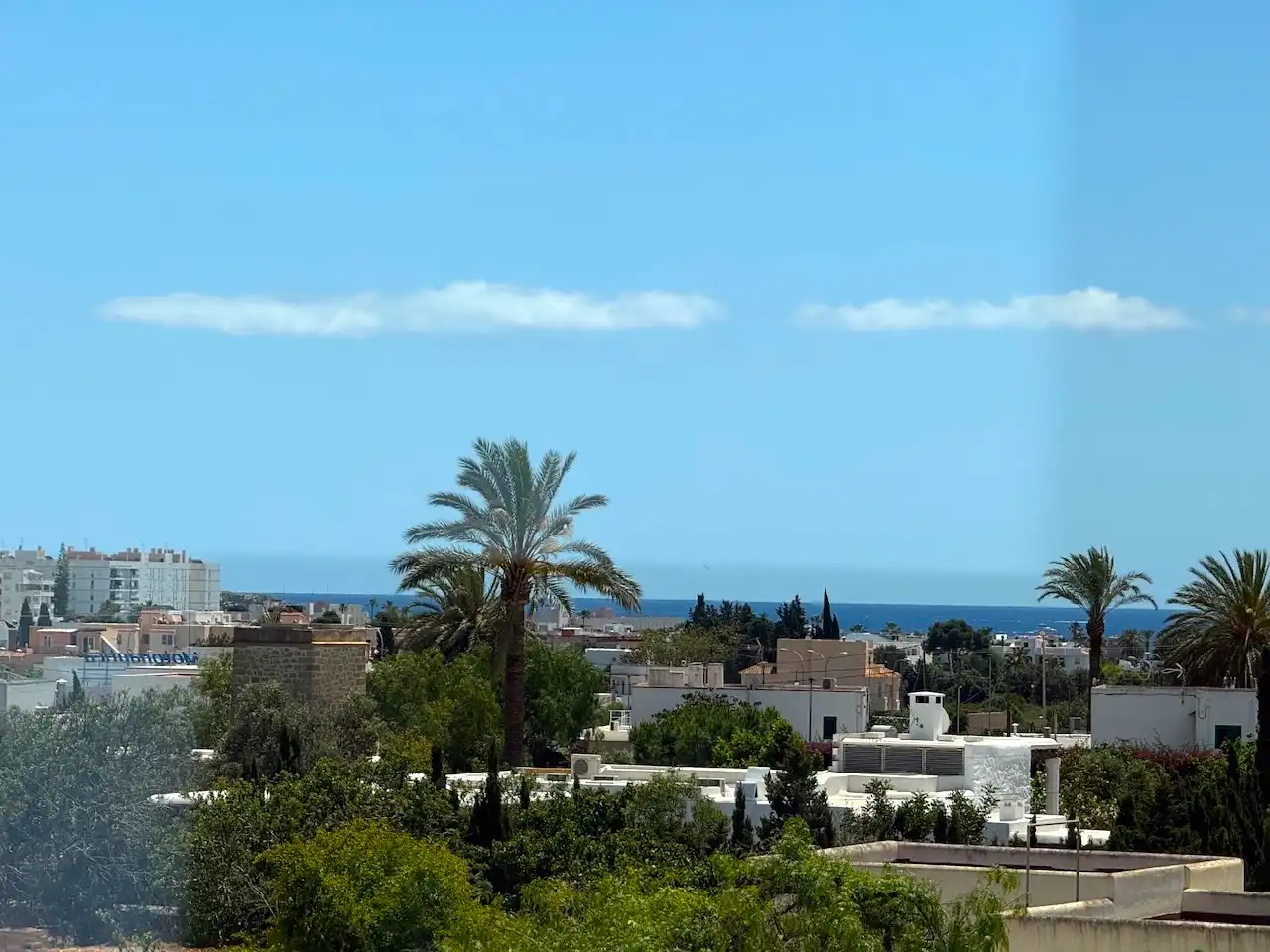 Vista exterior de Casa o xalet en venda en Sant Josep de sa Talaia amb Aire condicionat, Calefacció i Jardí privat