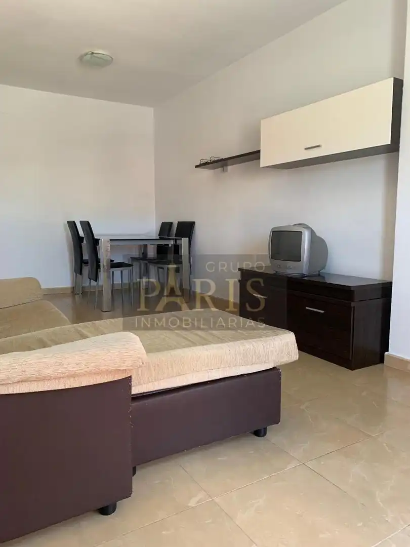 Sala de estar de Piso de alquiler en La Unión con Trastero y Amueblado