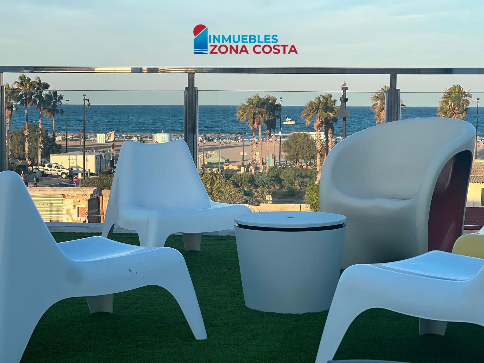 Terrace of House or chalet for sale in  Valencia Capital  with Air Conditioner, Heating and Terrace