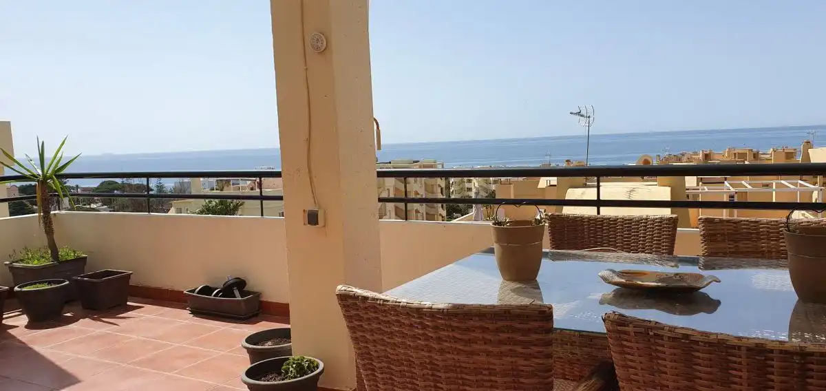 Terrasse von Dachboden zur Miete in Mijas mit Klimaanlage, Heizung und Terrasse