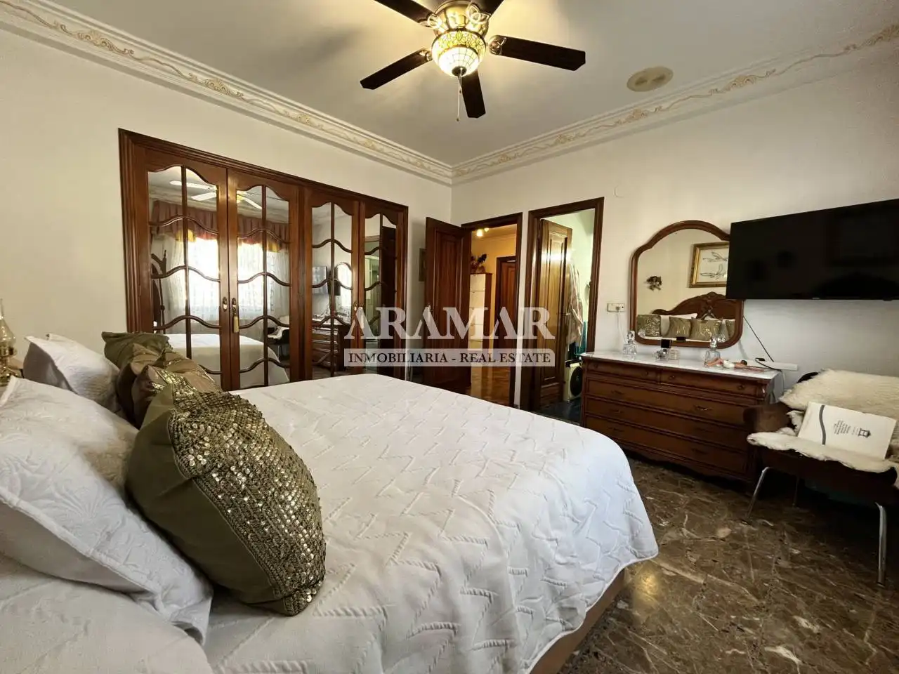 Habitación de Casa o chalet en venta en L'Atzúbia con Amueblado