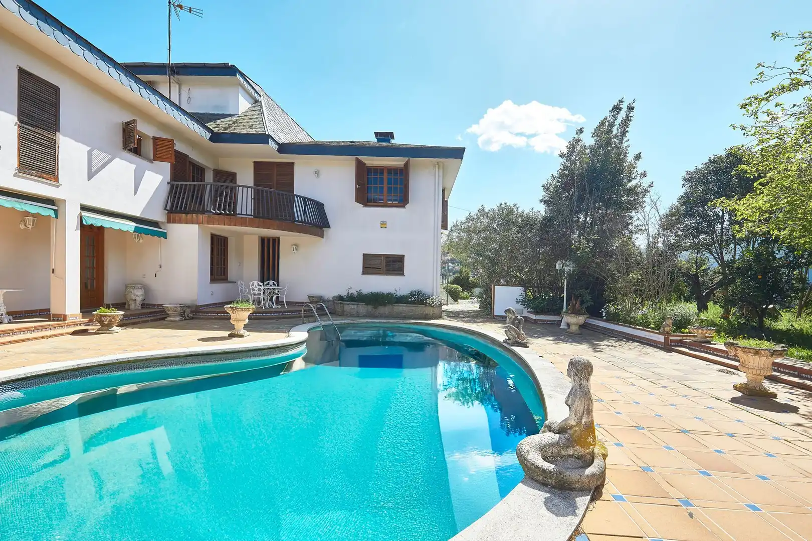 Piscina de Casa o chalet en venta en Sant Fost de Campsentelles con Calefacción, Jardín privado y Terraza