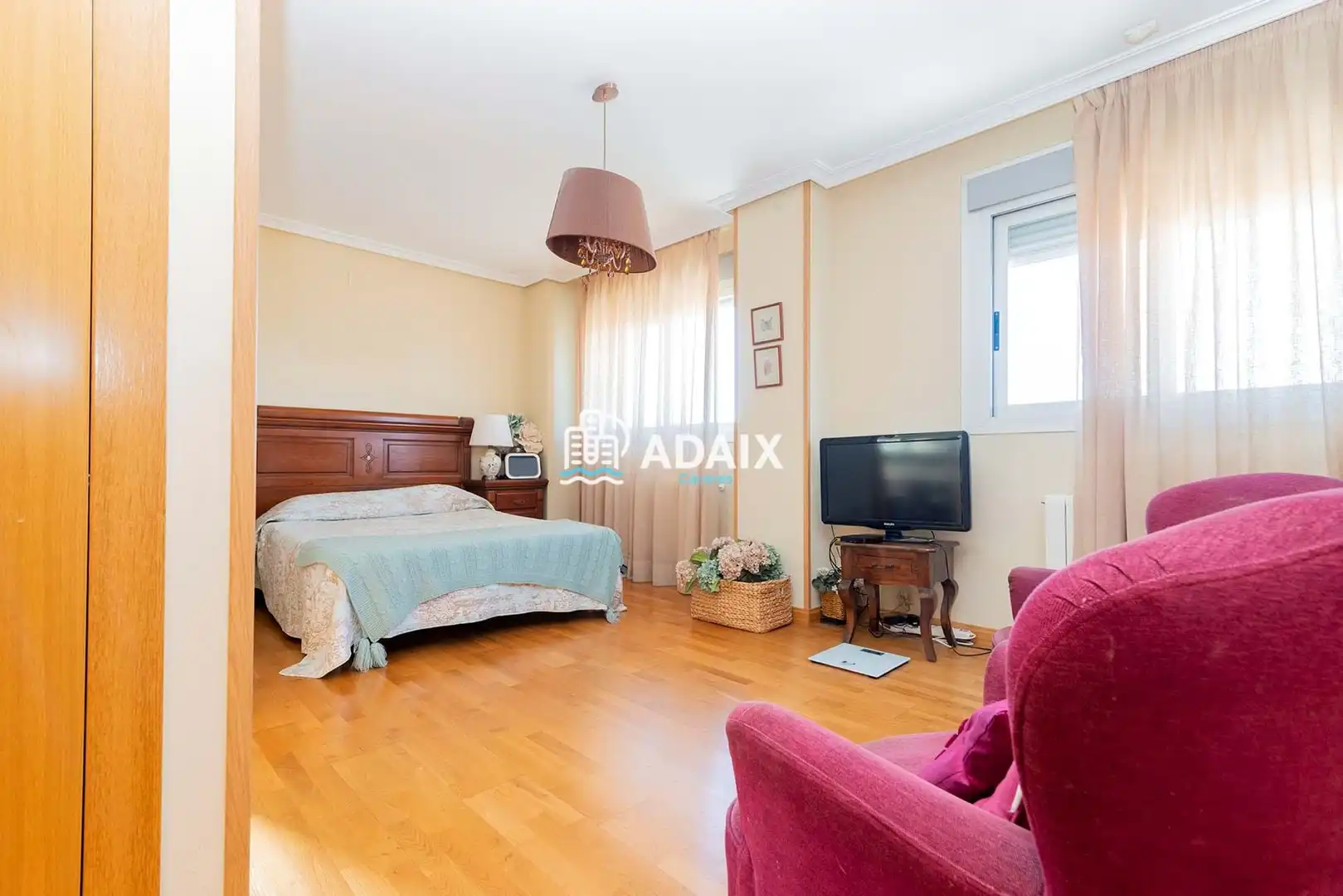 Habitación de Ático en venta en Cáceres con Aire acondicionado, Calefacción y Terraza