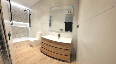 Foto 2 de Dúplex en venda a Calle de Camarena, Aluche,  Madrid Capital