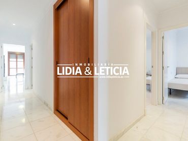 Flat with balcony for sale in Centro