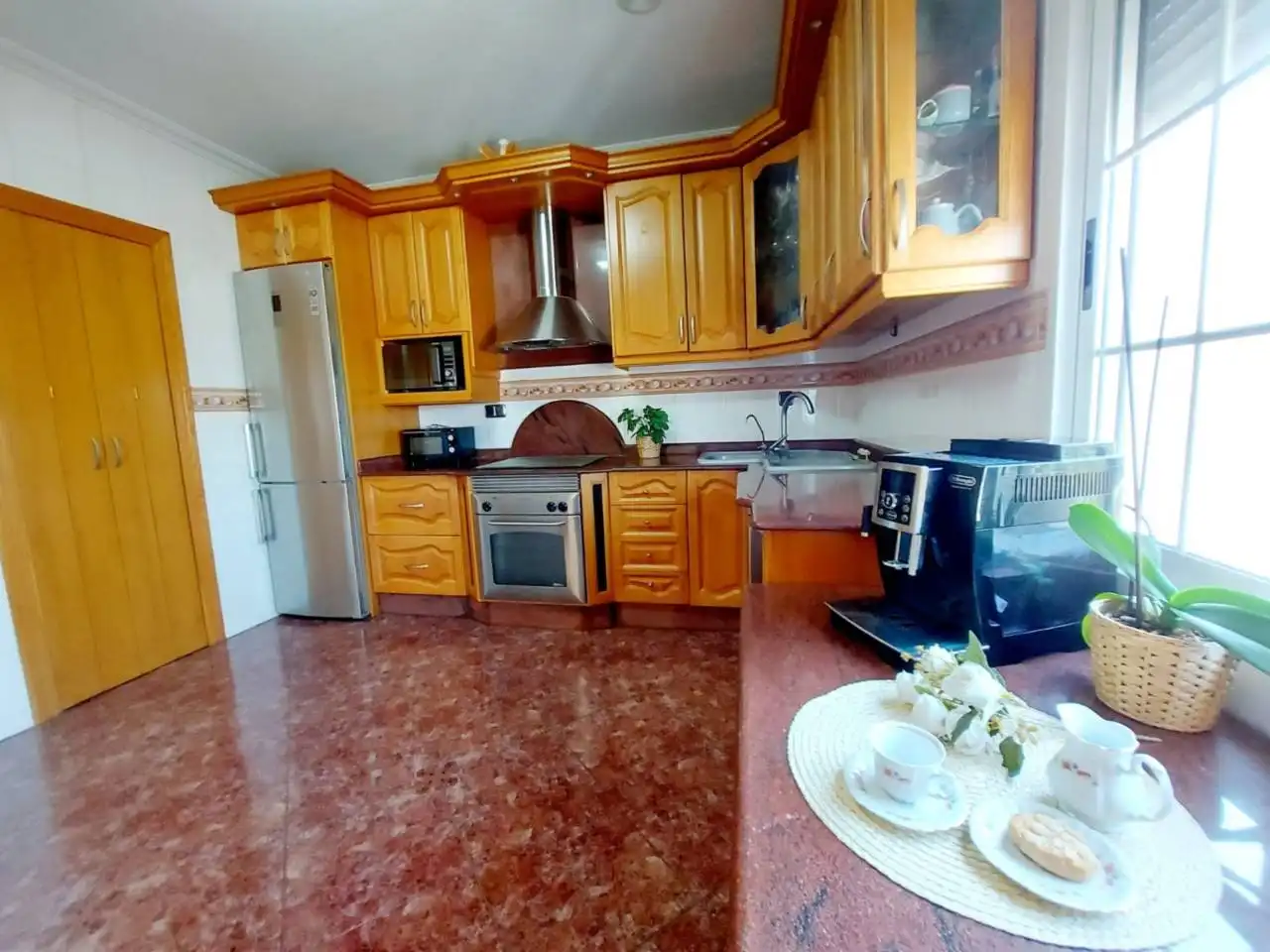 Cuina de Casa adosada en venda en Molina de Segura amb Aire condicionat, Jardí privat i Terrassa