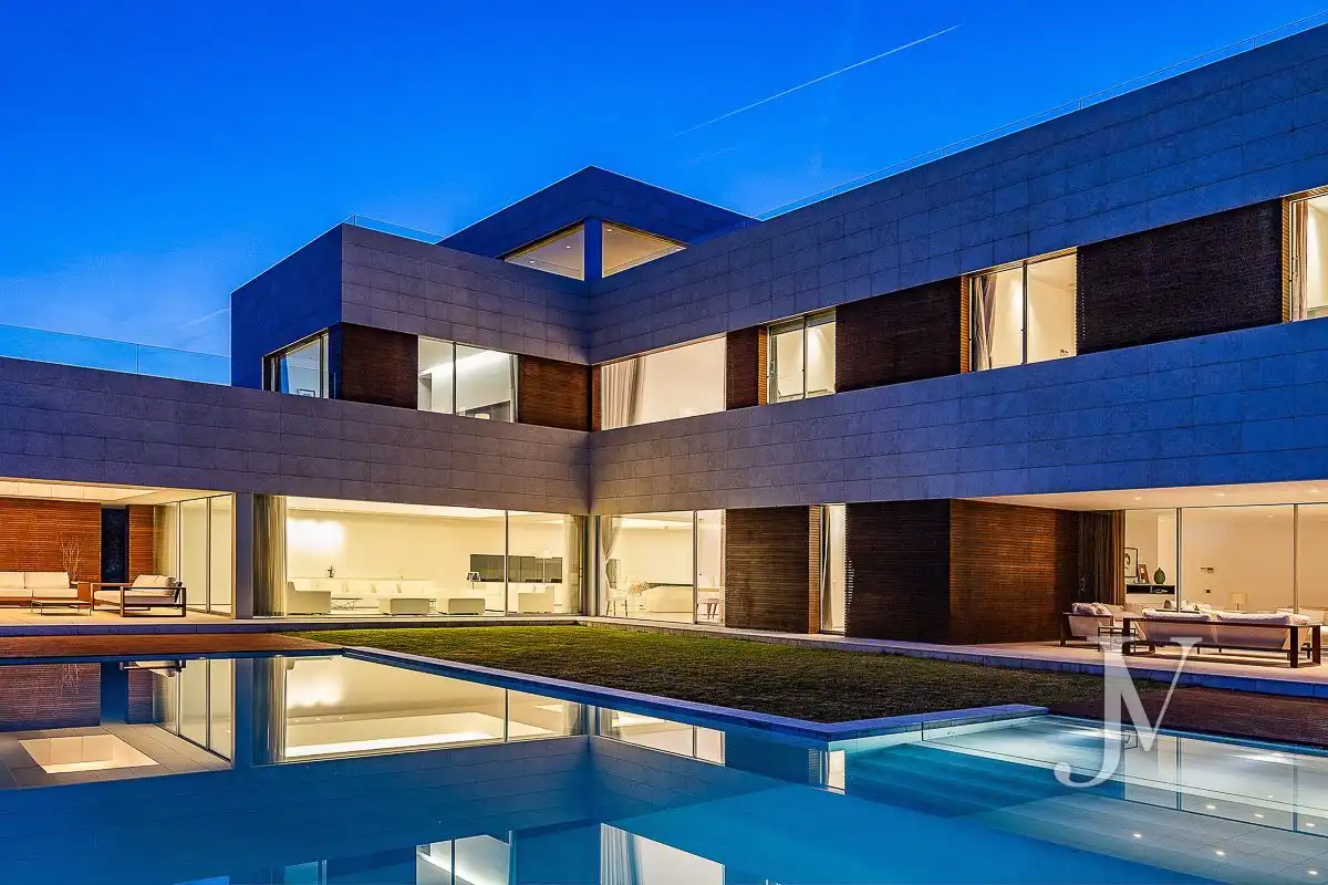 Exterior view of Houses for sale in Madrid  with Air Conditioner, Heating and Private garden