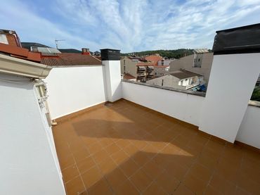 Duplex avec balcon à vendre à Olesa de Montserrat