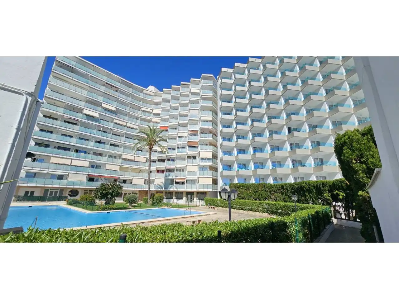 Vista exterior de Estudio de alquiler en Calvià con Aire acondicionado, Terraza y Amueblado