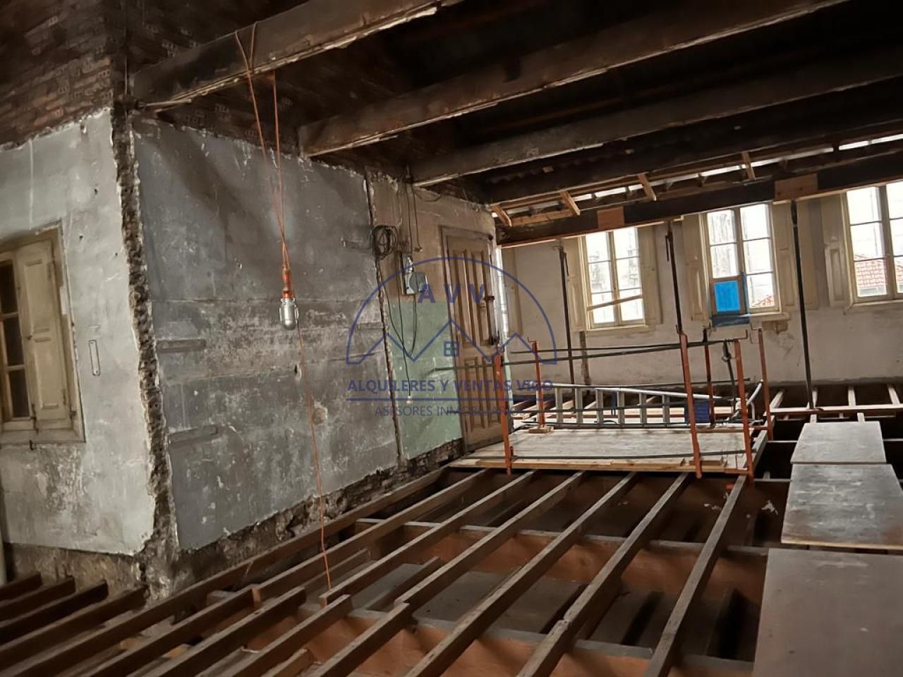 Piso en venta en Vigo  con Calefacción