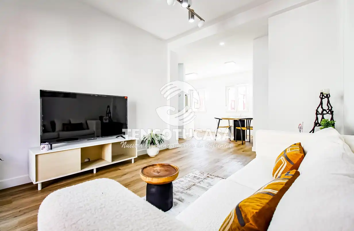 Wohnzimmer von Wohnung zum Verkauf in Madrid mit Klimaanlage, Heizung und Terrasse