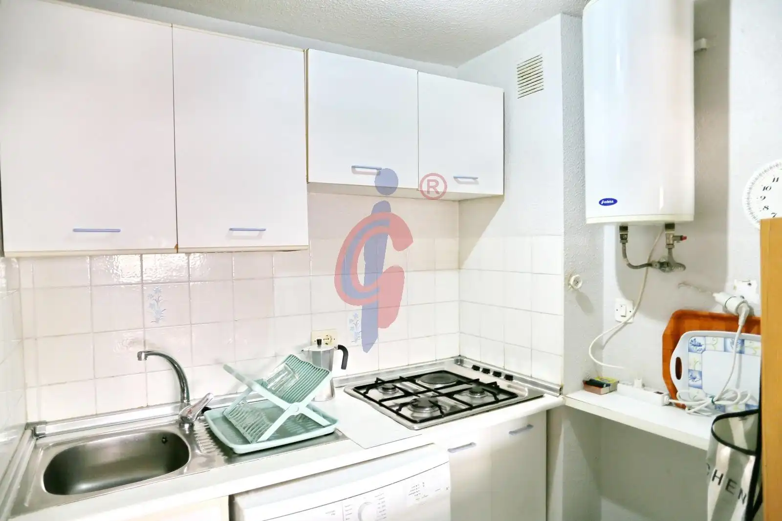 Cuina de Pis en venda en Guardamar del Segura amb Terrassa i Moblat