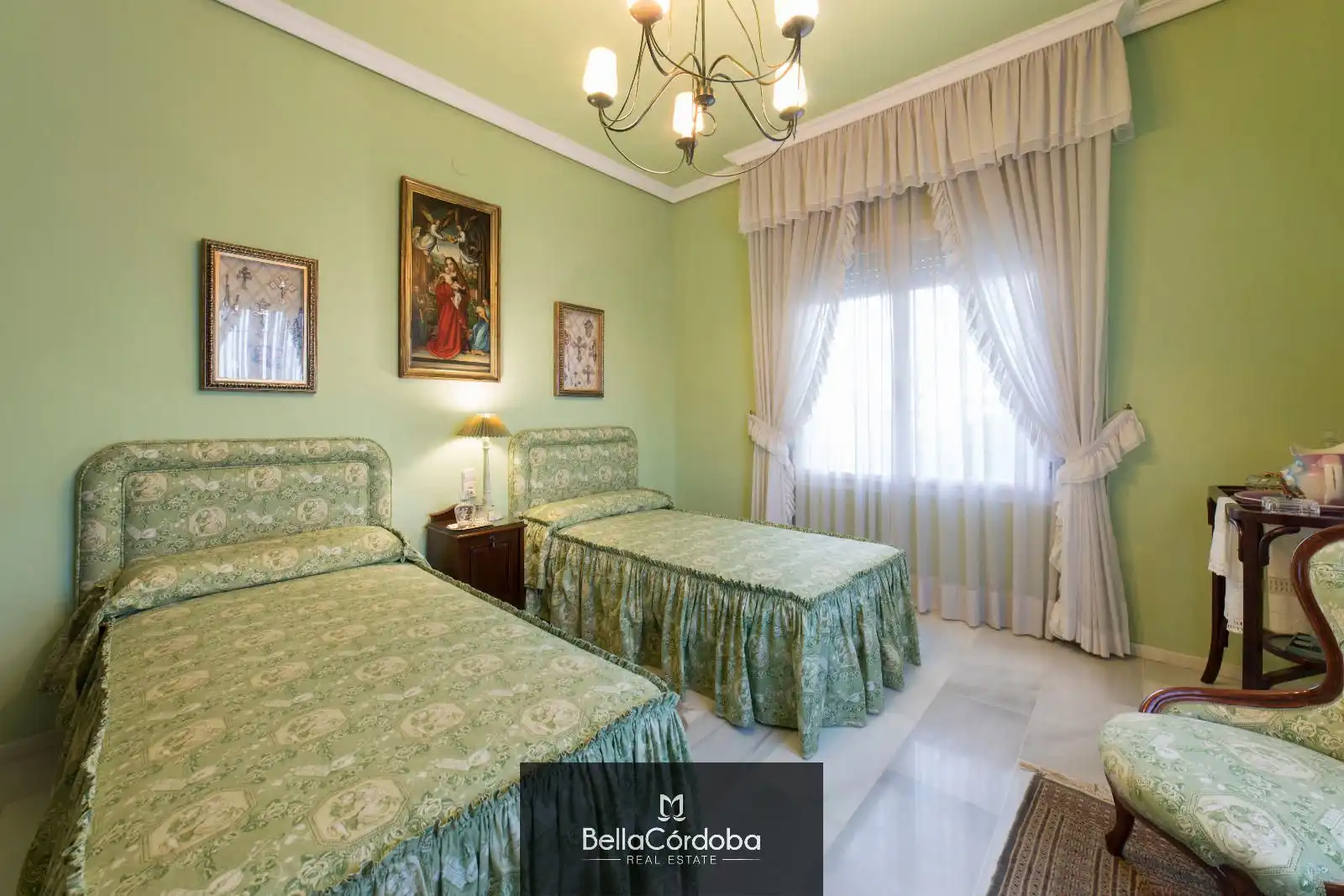 Bedroom of Houses for sale in Córdoba  with Air Conditioner, Heating and Terrace