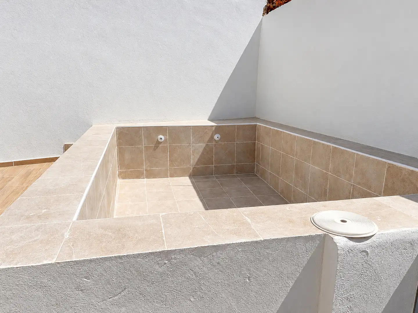 Piscina de Casa o chalet en venta en Alcalá de Guadaira con Jardín privado, Terraza y Trastero