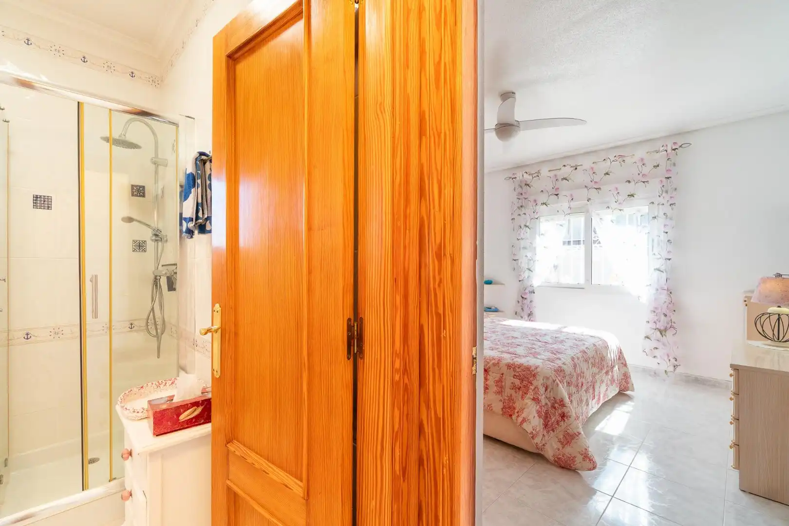 Casa o xalet en venda en Orihuela amb Aire condicionat, Jardí privat i Terrassa