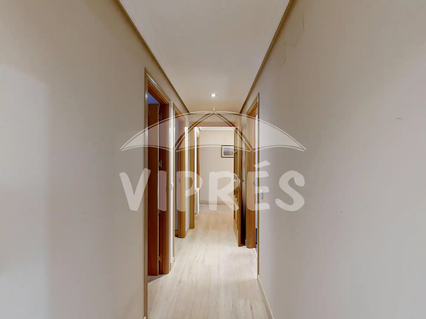 Wohnung zum Verkauf in Cáceres mit Abstellraum, Schwimmbad und Gemeinschaftspool