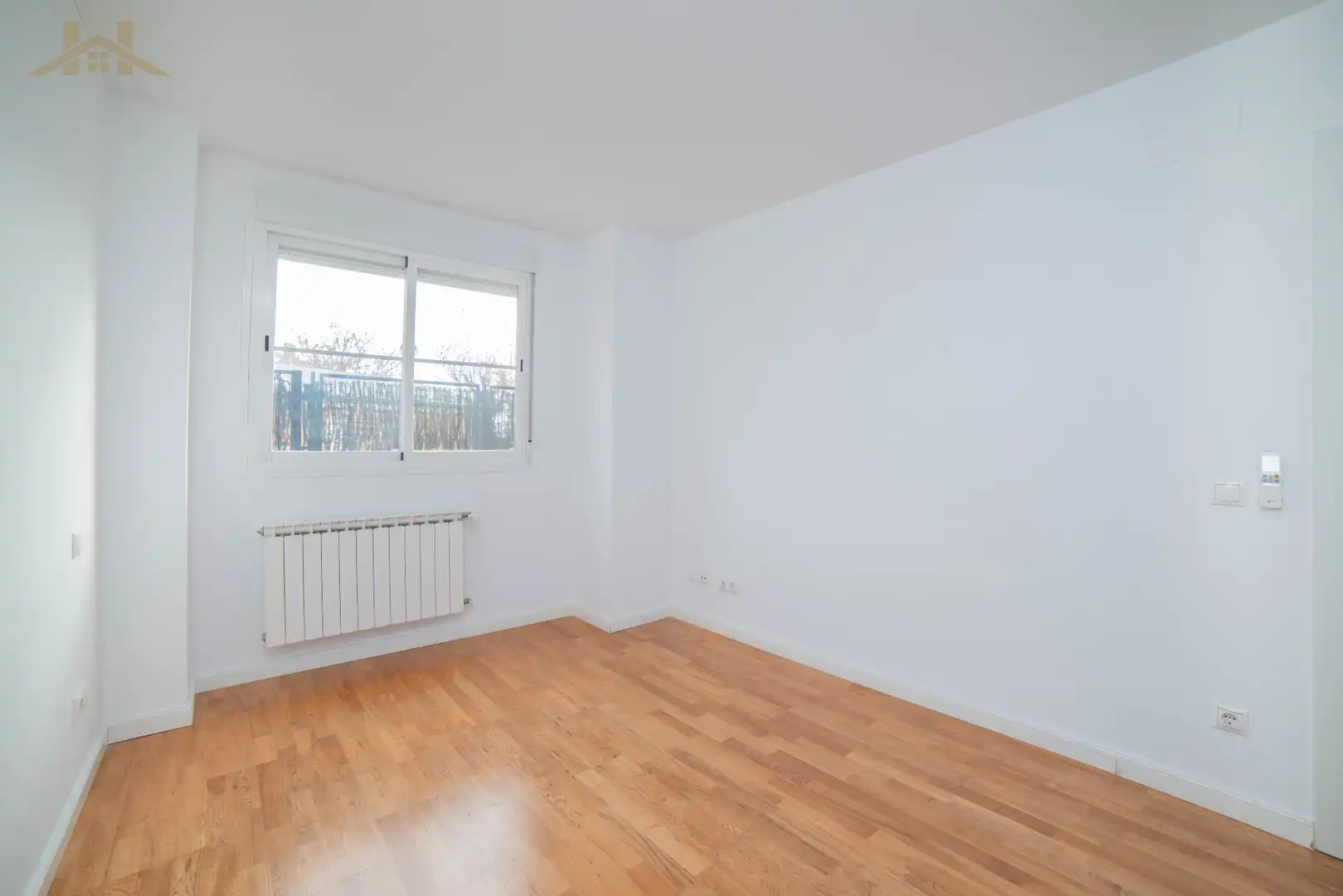 Schlafzimmer von Wohnung zum Verkauf in Arroyomolinos (Madrid) mit Heizung, Privatgarten und Terrasse