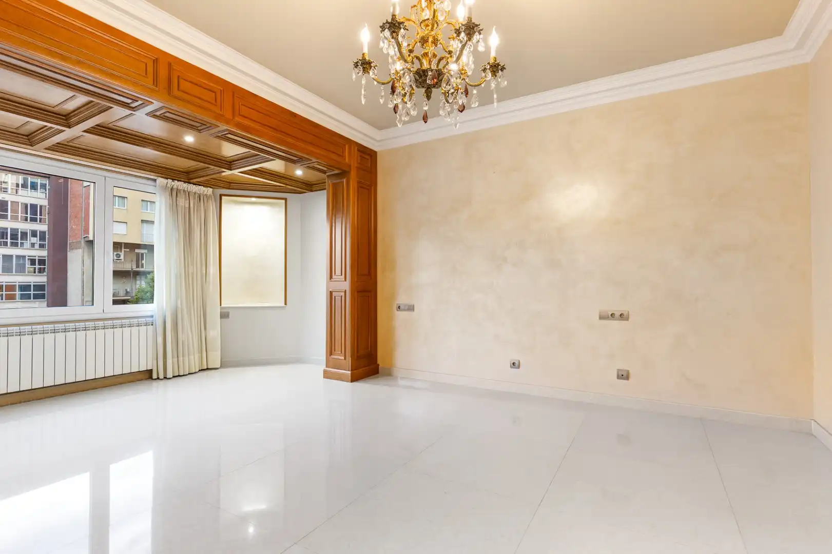 Dining room of Flat for sale in Barcelona  with Air Conditioner, Heating and Terrace