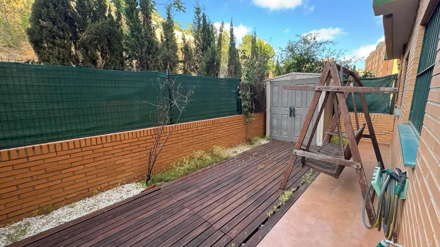 Terraza de Planta baja de alquiler en Paterna con Aire acondicionado, Terraza y Amueblado