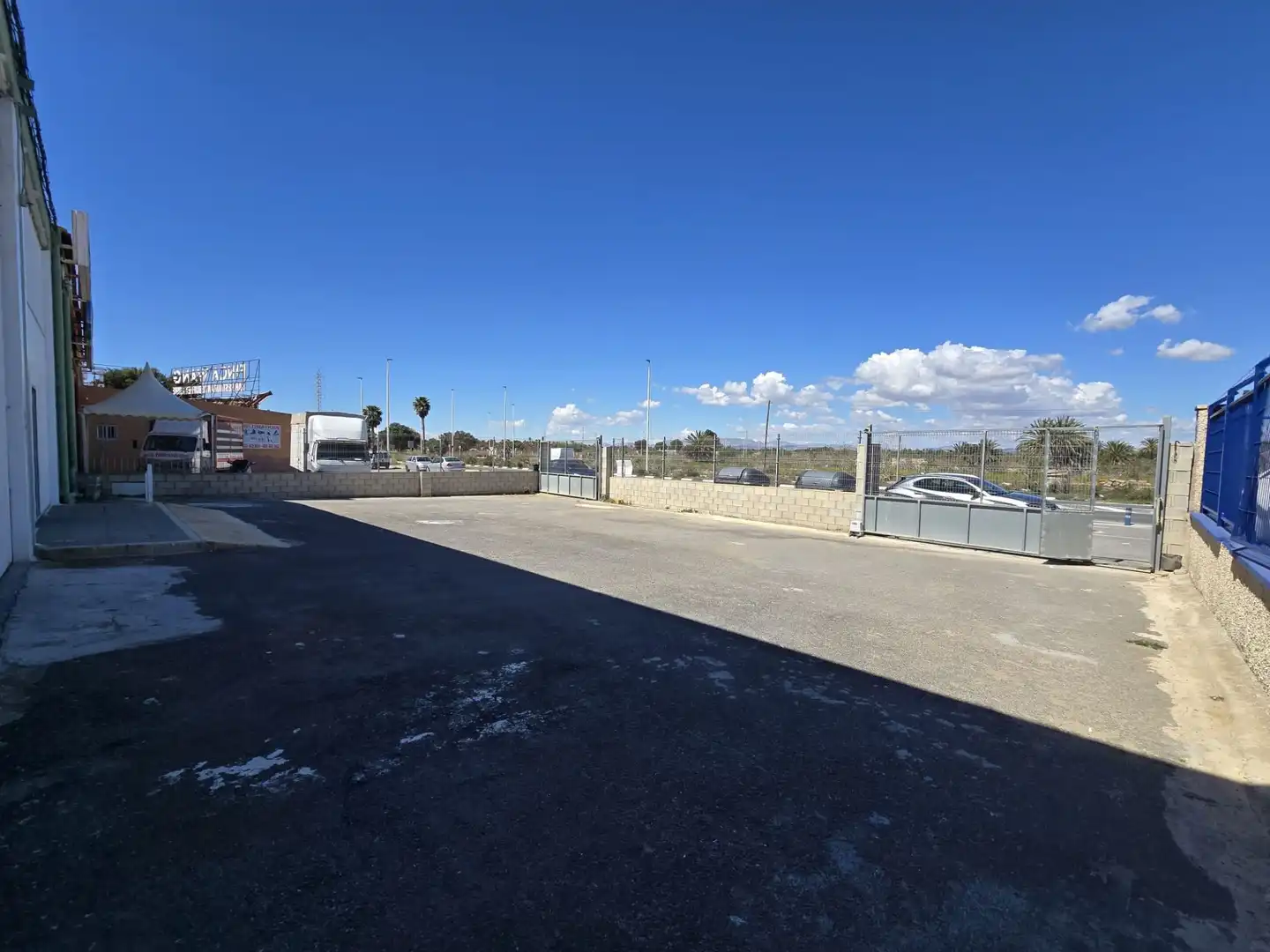 Parking de Nave industrial en venta en Elche / Elx