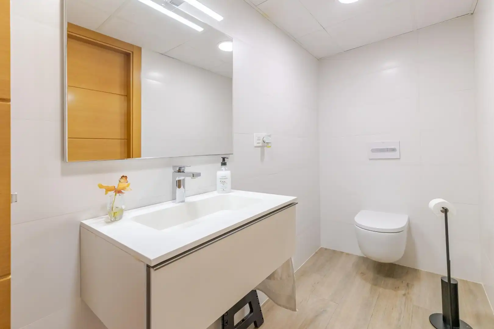 Baño de Casa adosada en venta en Sagunto / Sagunt con Aire acondicionado, Calefacción y Terraza