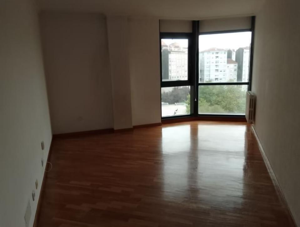 Flat to rent in Couto