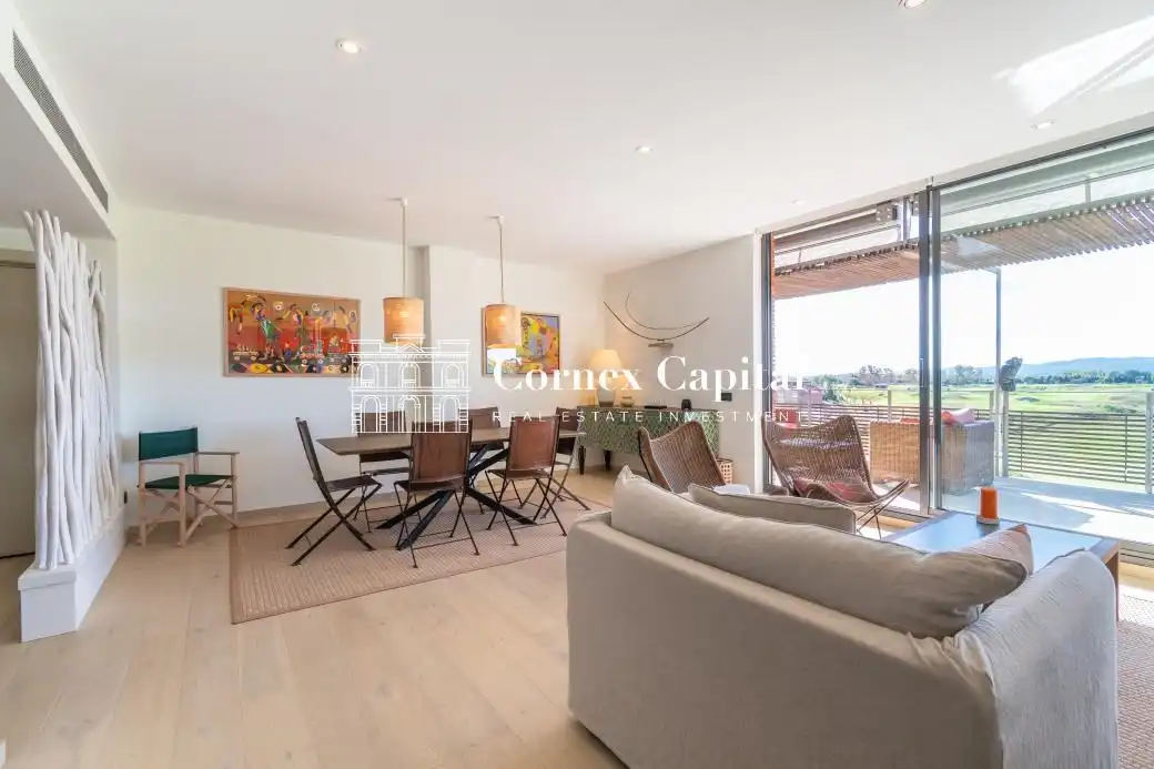 Sala de estar de Dúplex en venta en Gualta con Calefacción, Jardín privado y Terraza