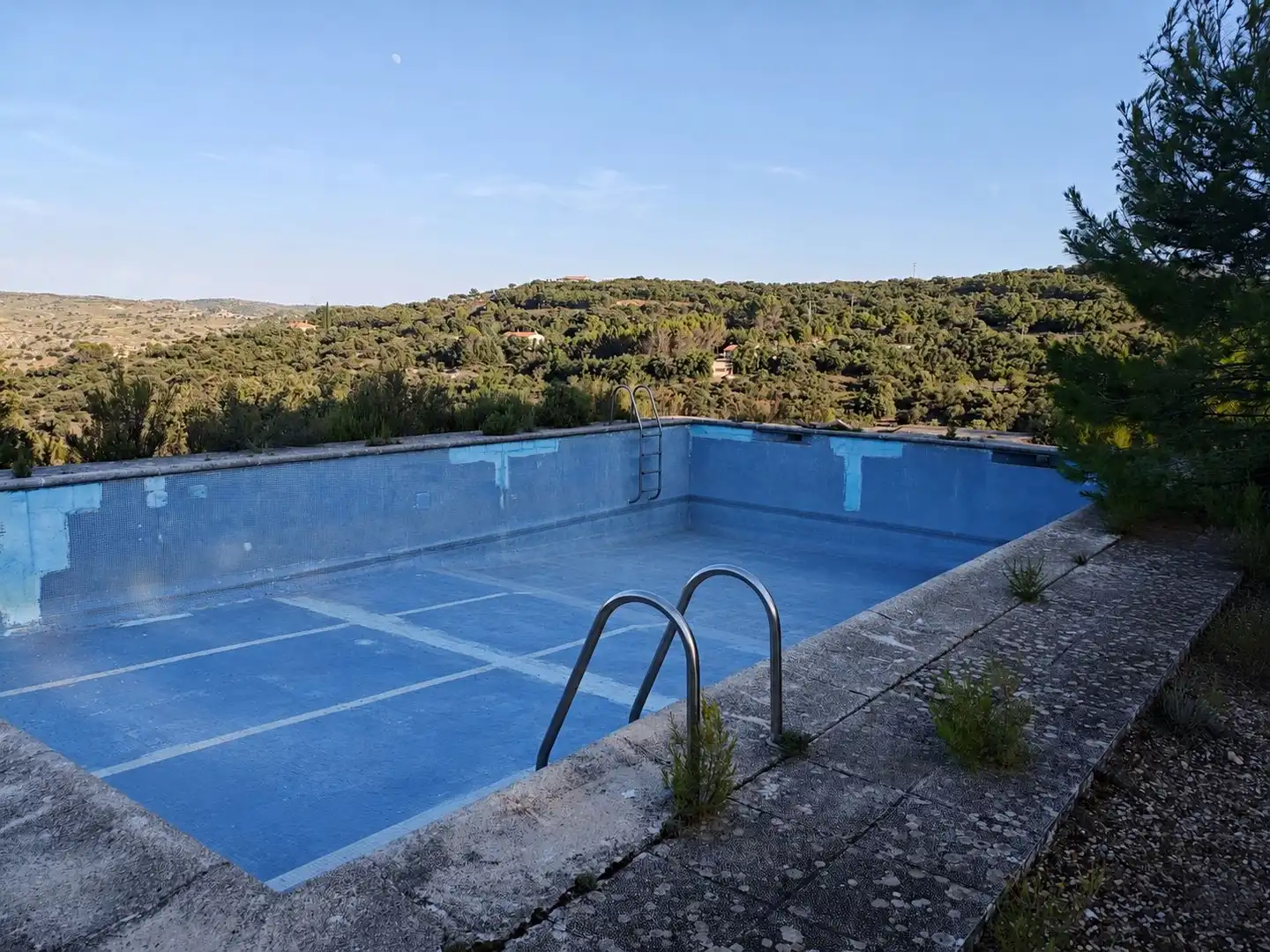 Piscina de Casa o chalet en venta en Perales de Tajuña con Jardín privado, Piscina y Alarma