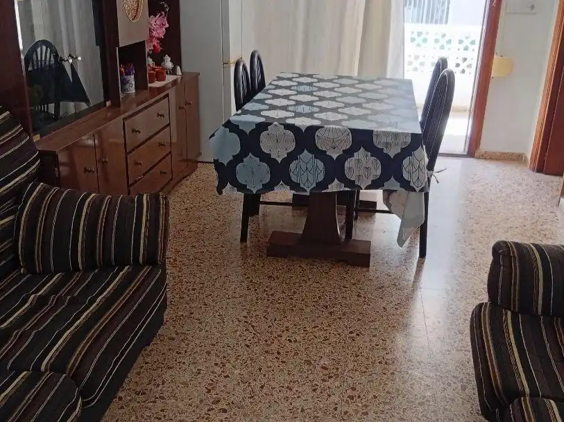 Comedor de Piso en venta en Tavernes de la Valldigna con Terraza, Amueblado y Balcón
