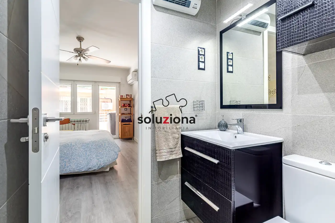 Baño de Piso en venta en Getafe con Aire acondicionado, Calefacción y Terraza