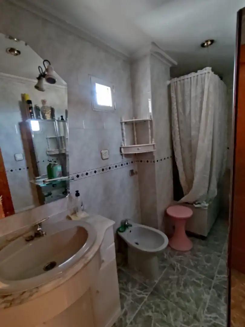 Baño de Ático en venta en Jaén con Terraza y Balcón