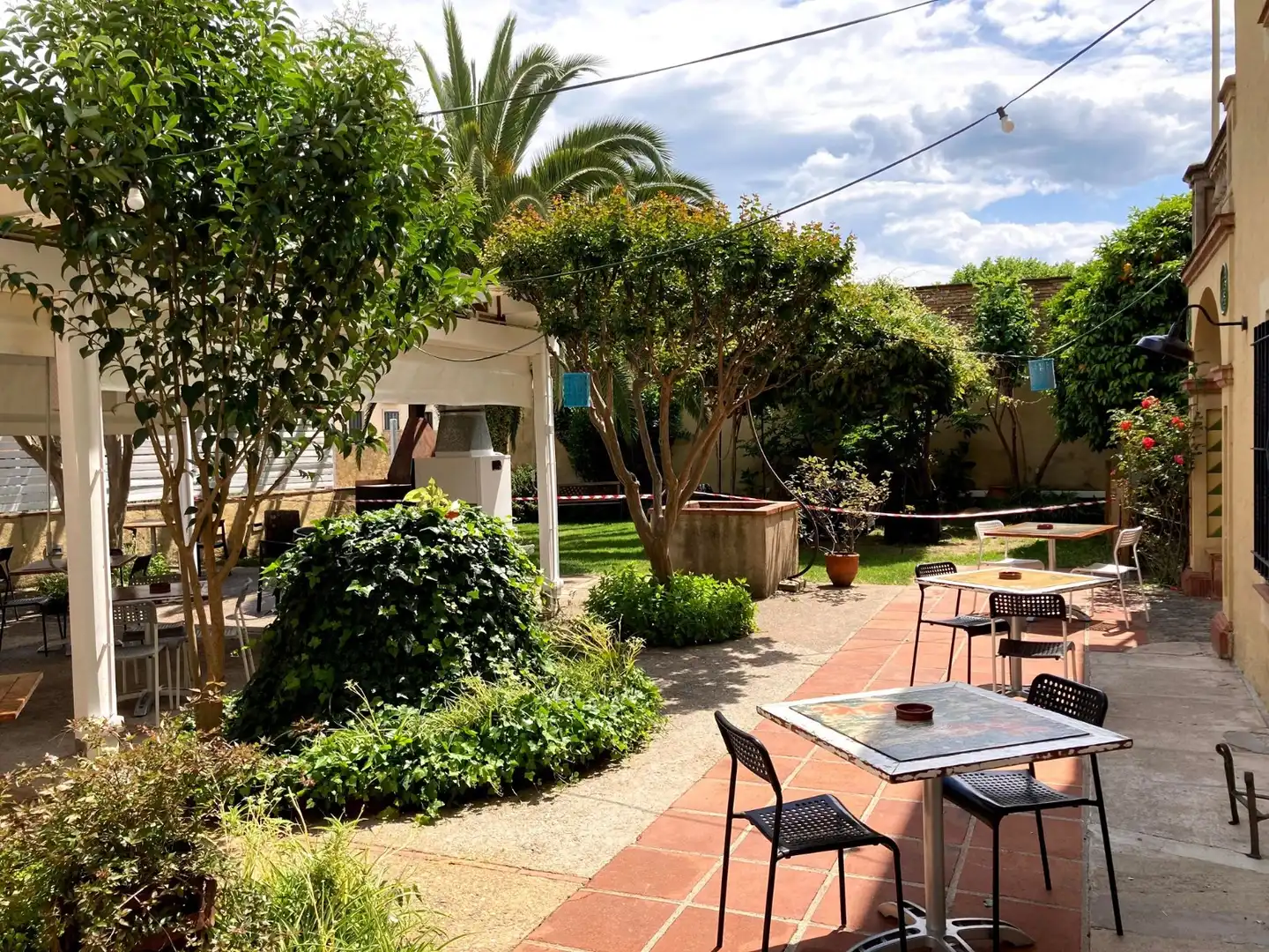 Hôtel à vendre à La Bisbal d'Empordà, imagen 2