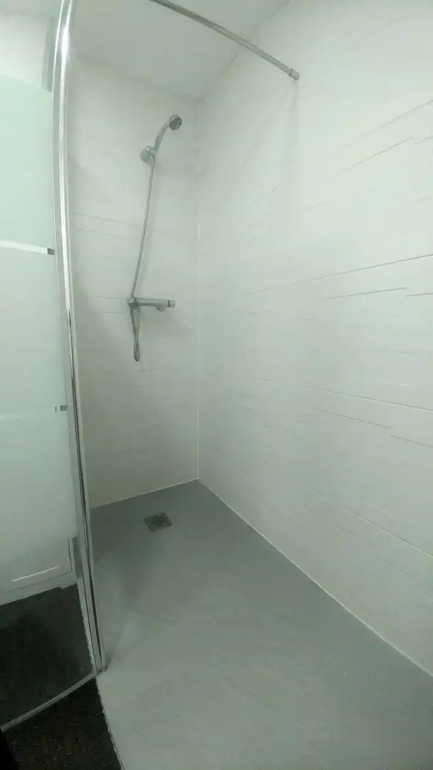 Bathroom of Apartments for rent in Villajoyosa / La Vila Joiosa  with Air Conditioner and Internet
