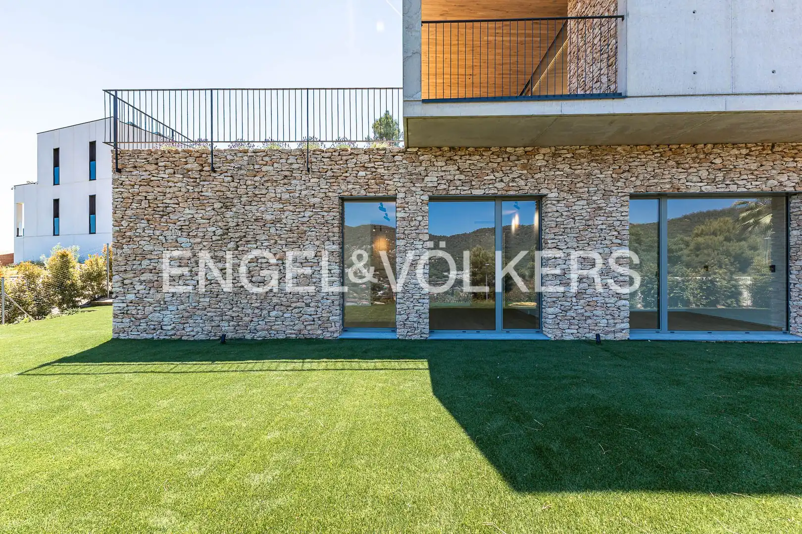 Terrace of Houses for sale in Cabrils  with Heating, Private garden and Parquet flooring