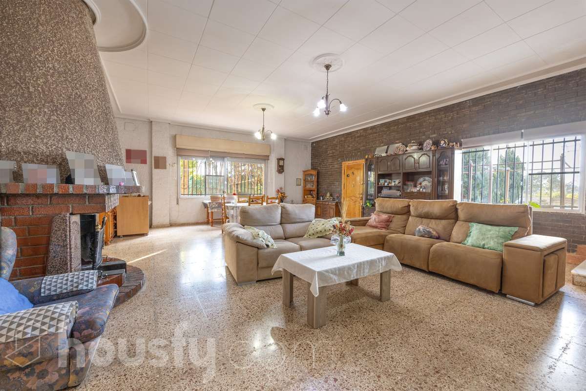 Sala de estar de Casa o chalet en venta en Agost con Aire acondicionado, Calefacción y Jardín privado
