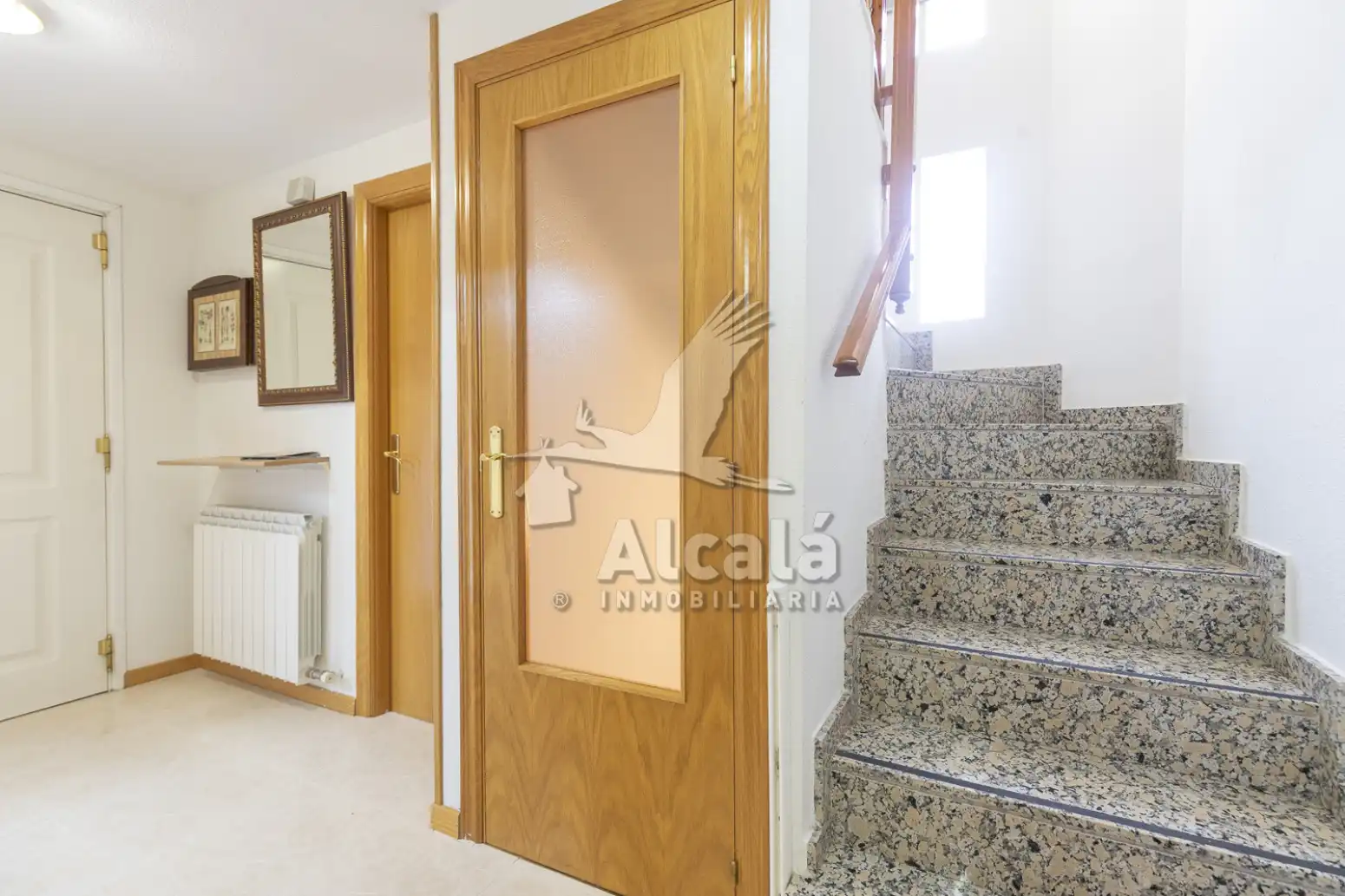 Einfamilien-Reihenhaus zum Verkauf in Alcalá de Henares mit Heizung und Terrasse