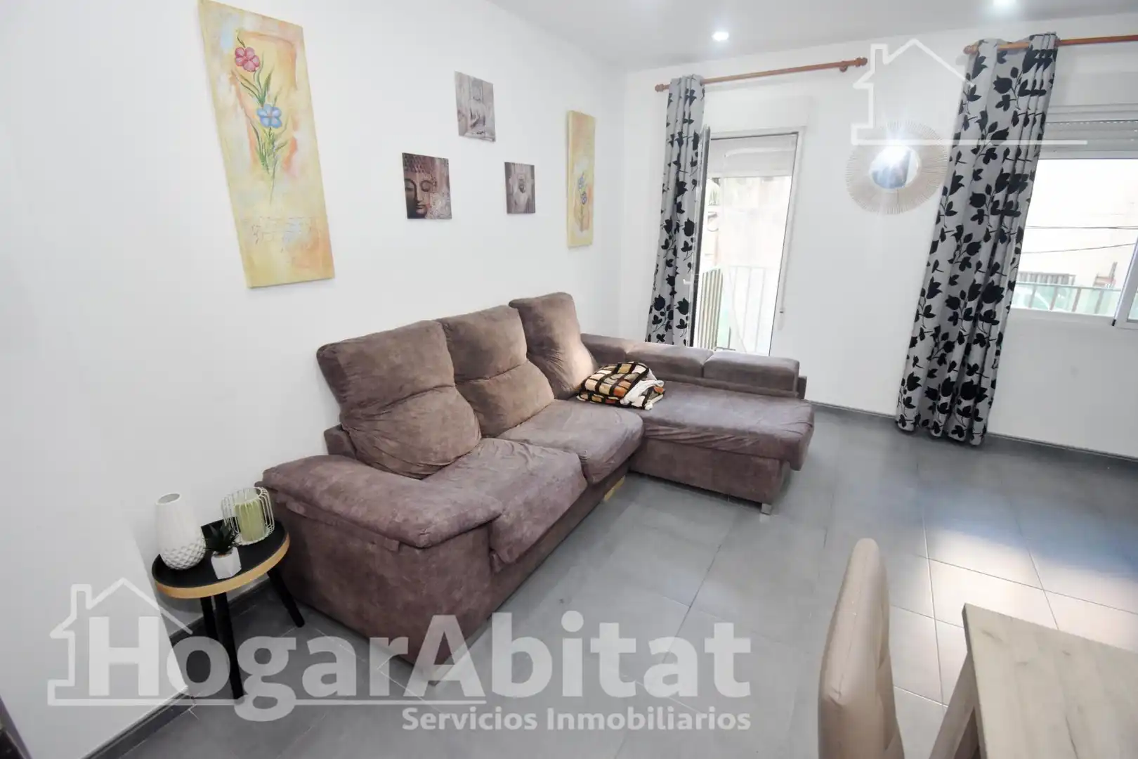 Living room of Flat for sale in Castellón de la Plana / Castelló de la Plana  with Heating, Terrace and Furnished