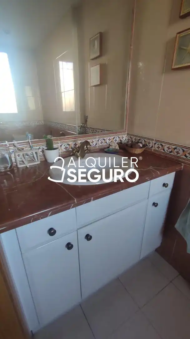 Baño de Casa o chalet de alquiler en Madrid con Aire acondicionado y Calefacción