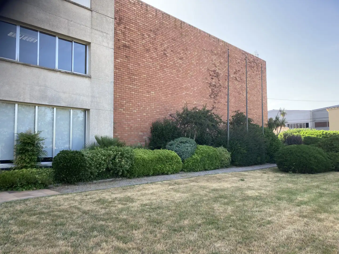Vista exterior de Nave industrial de alquiler en La Garriga