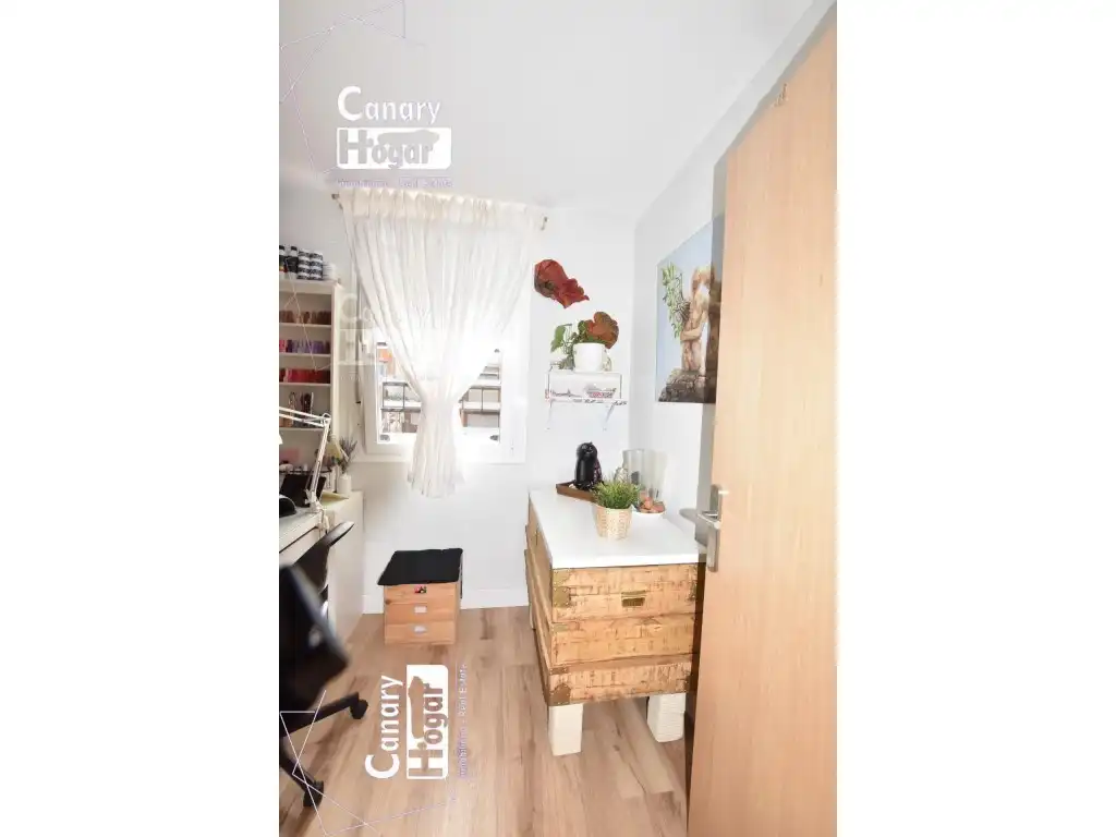 Schlafzimmer von Dachboden zum Verkauf in San Miguel de Abona mit Heizung, Privatgarten und Balkon