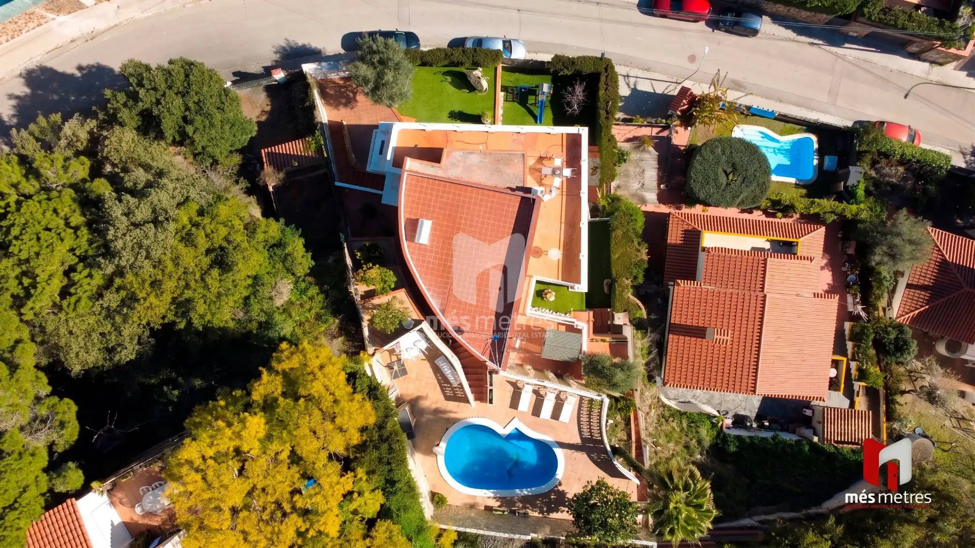 Vista exterior de Casa o chalet en venta en Alella con Calefacción, Jardín privado y Terraza