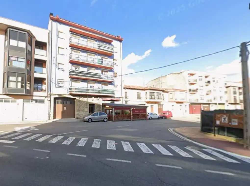 Altres en venda a Pl Santa Lucía