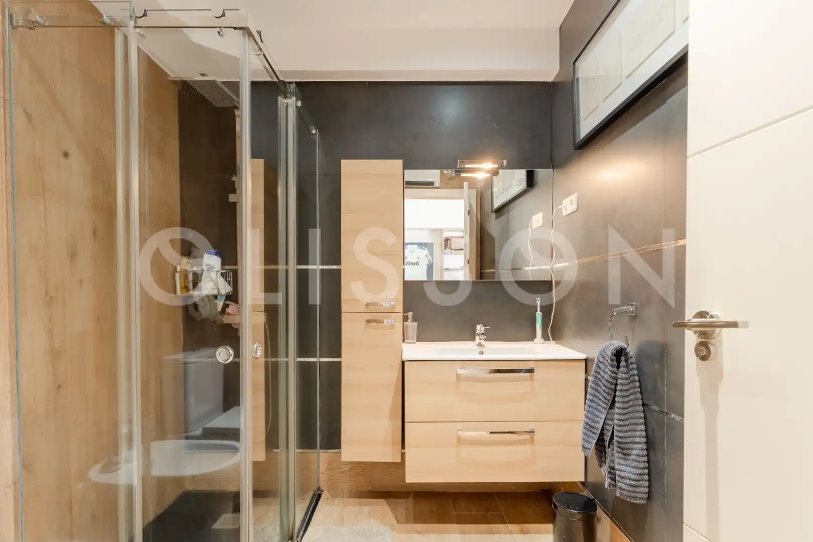 Bathroom of Detached homes for sale in Madrid  with Air Conditioner, Heating and Private garden