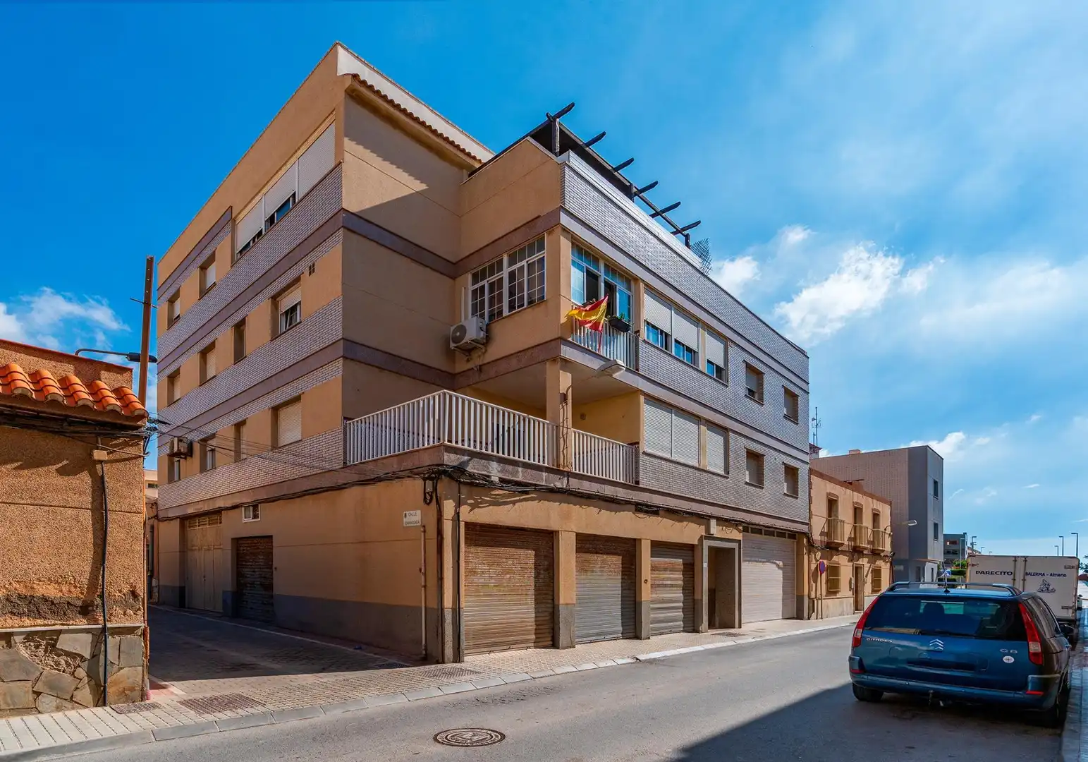 Flat with lift for sale in Balerma