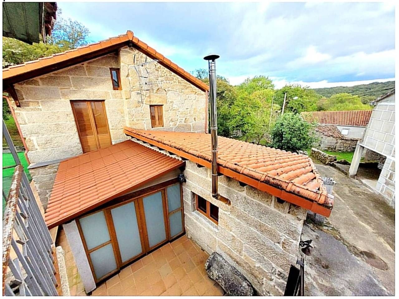 Exterior view of House or chalet for sale in Allariz  with Heating, Private garden and Parquet flooring