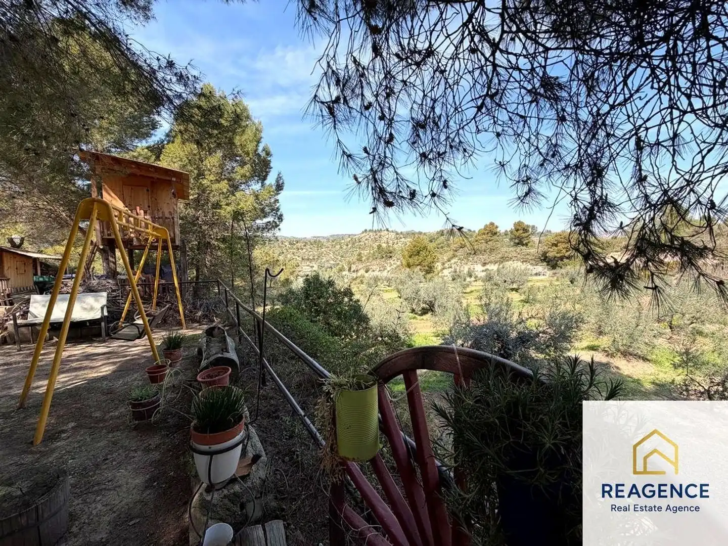 Garden of Country homes for sale in Flix, Tarragona