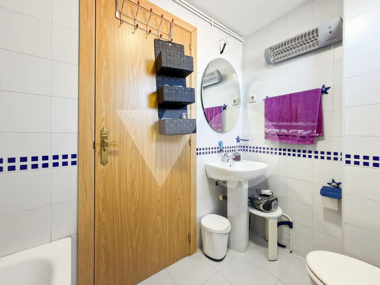 Bathroom of Flat for sale in Fuencarral - El Pardo