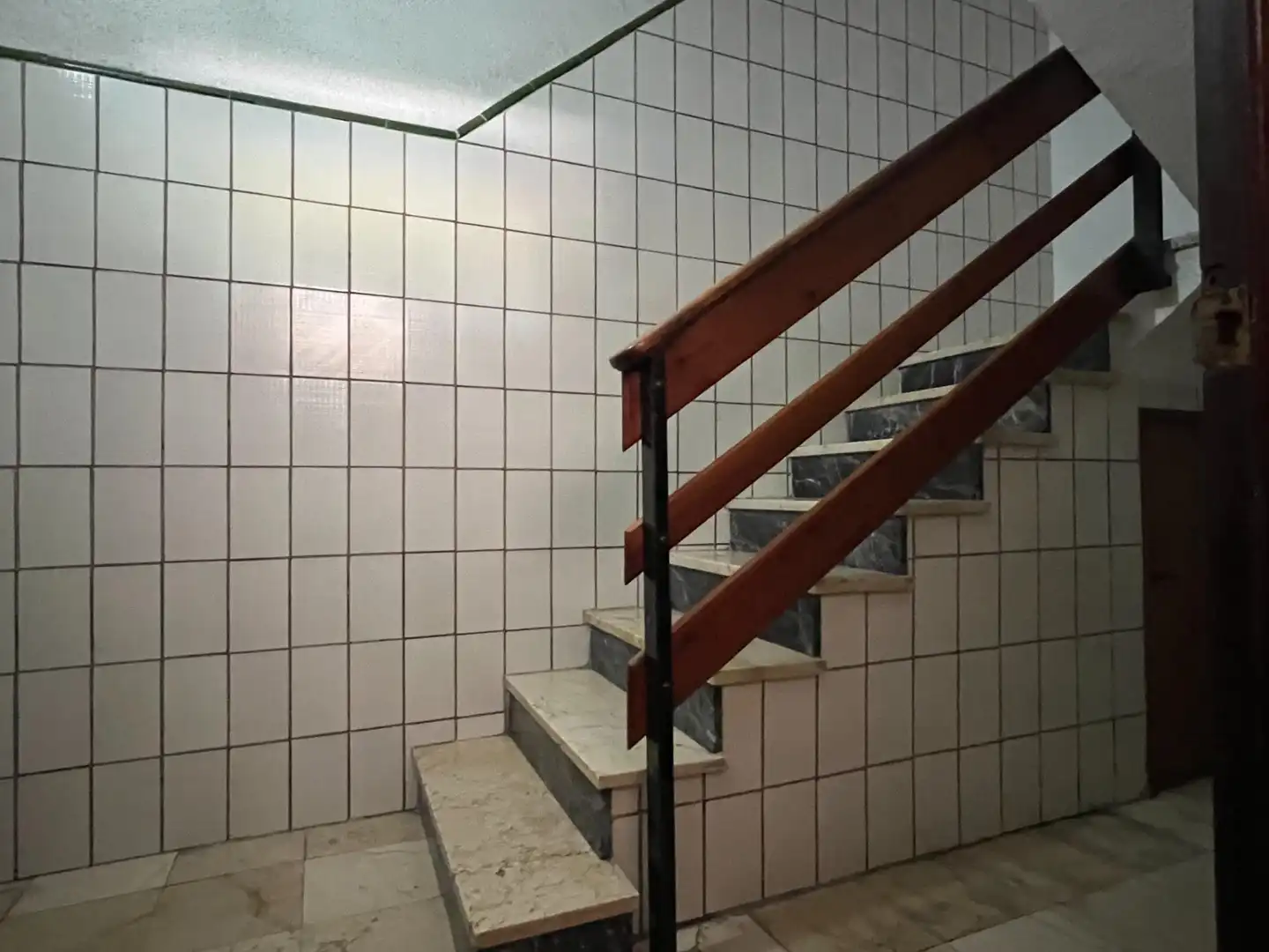 Piso de alquiler en Elche / Elx con Amueblado y Balcón